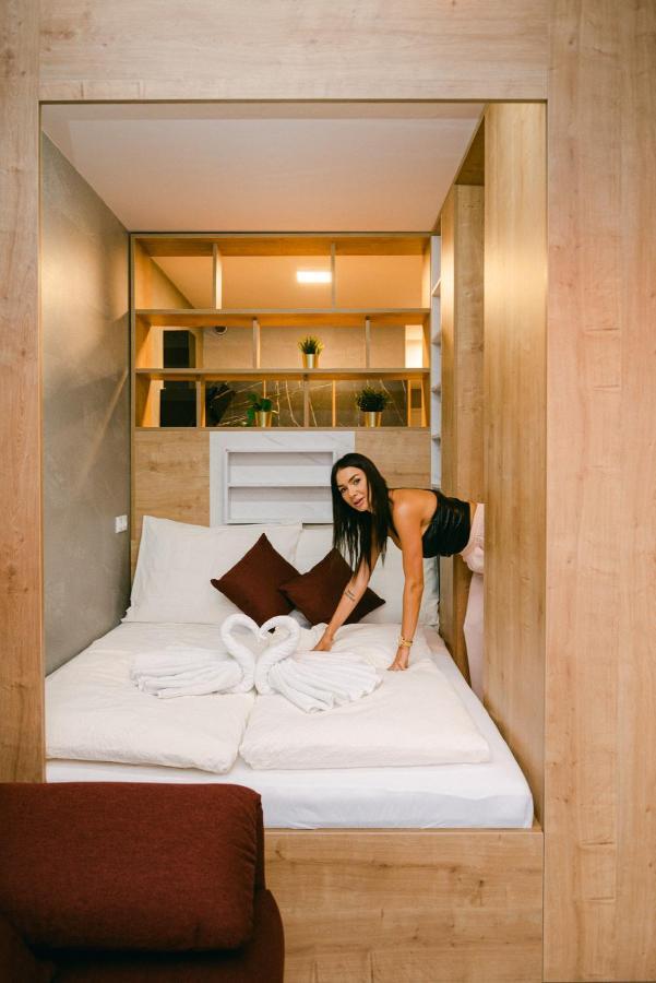 Svarog Unique Apartment 브라티슬라바 외부 사진