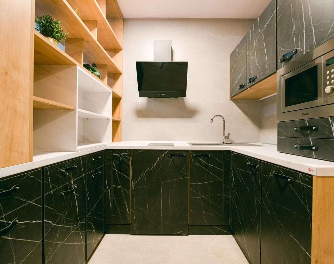 Svarog Unique Apartment 브라티슬라바 외부 사진